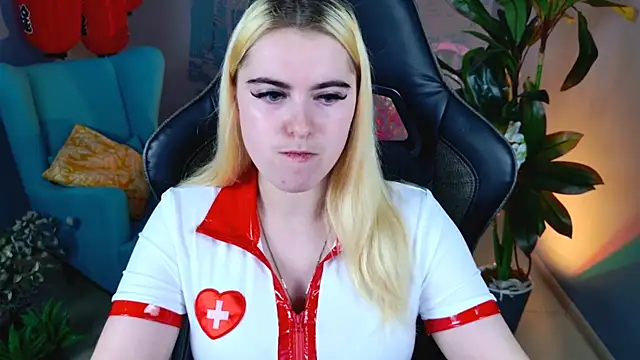 Stef Nicks online show from 09/22/25, 05:09