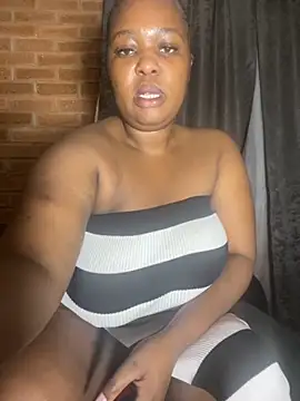 SEXYBOOBS21D online show from 10/08/25, 01:47