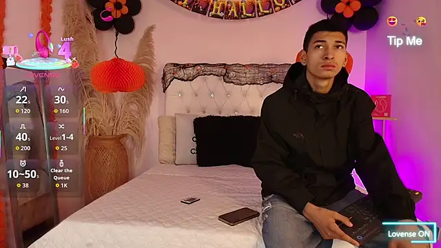 AmelieAndAce online show from 11/01/25, 12:51