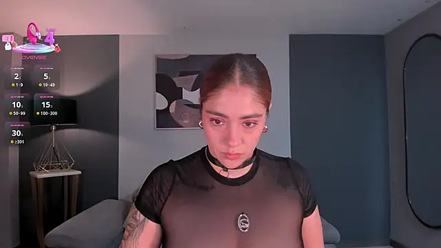 Snapshot of CorinaJames chatting on 09/22/25, 06:10 CorinaJames online show from 09/22/25, 06:10