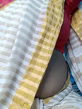 yelmaji91 online show from 10/26/25, 04:51