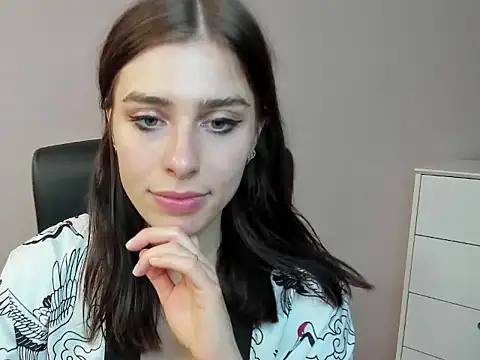 Snapshot of dreamPIA chatting on 09/14/25, 06:34 dreamPIA online show from 09/14/25, 06:34