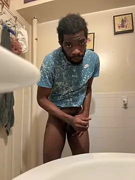 Snapshot of BigBDMari chatting on 11/10/25, 03:05 BigBDMari online show from 11/10/25, 03:05