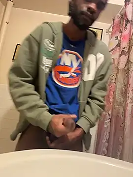 Snapshot of BigBDMari chatting on 11/17/25, 08:09 BigBDMari online show from 11/17/25, 08:09