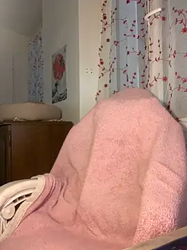 boakiss07 online show from 10/02/25, 09:27