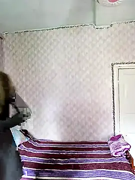 Snapshot of Hyupobigih chatting on 10/22/25, 10:37 Hyupobigih online show from 10/22/25, 10:37