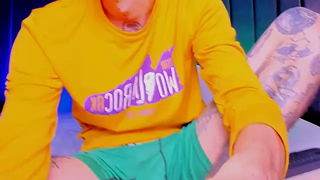 dominik thompson777 online show from 11/07/25, 06:02