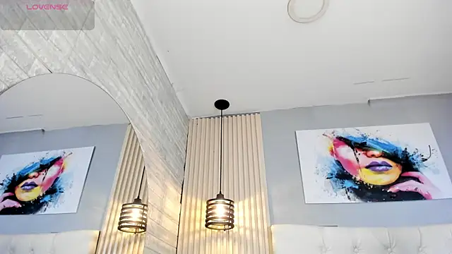 scarletbaker  online show from 10/08/25, 02:14