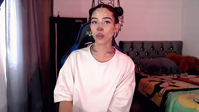 Sweet-Cris online show from 10/21/25, 06:52