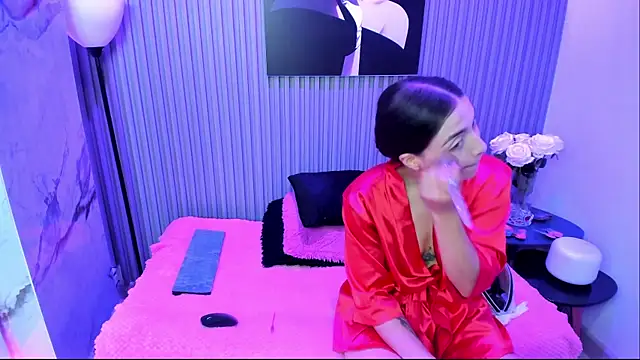 CloeyMiller online show from 11/07/25, 02:28