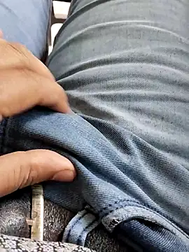 hunk28 6 online show from 10/24/25, 06:32