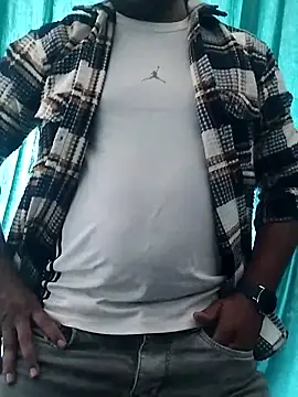 hunk28 6 online show from 11/15/25, 06:44