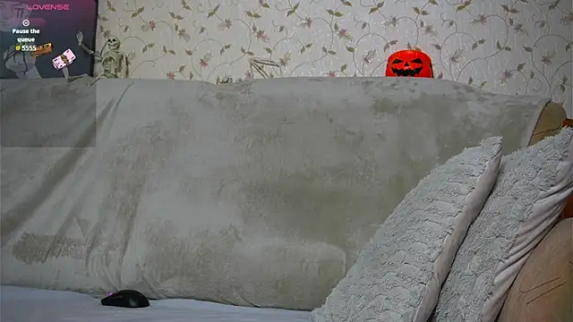 johnstoneisland online show from 10/23/25, 06:28