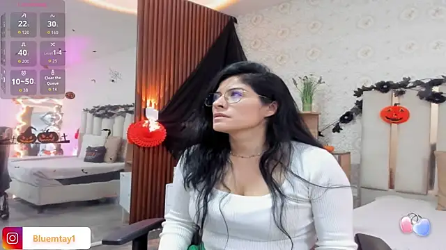 BLUE TAY1 online show from 10/22/25, 12:05