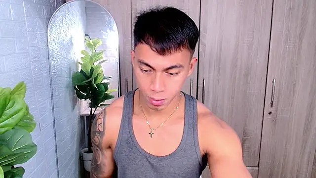 PinooyMilker online show from 10/21/25, 03:51