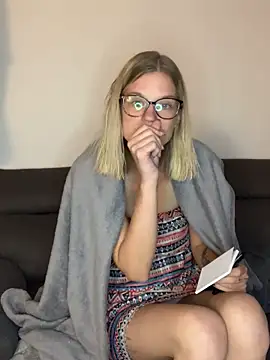 Lesamantssexy online show from 10/11/25, 07:01