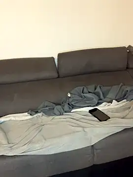 Lesamantssexy online show from 10/27/25, 07:40