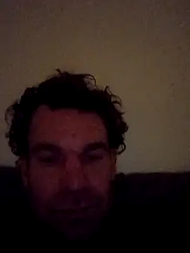 Snapshot of BigD1ckDan86 chatting on 11/08/25, 01:28 BigD1ckDan86 online show from 11/08/25, 01:28