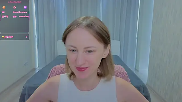 LuluChiiii online show from 09/10/25, 10:26