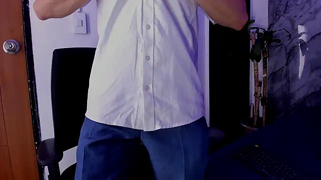 William Steel  online show from 11/11/25, 02:00