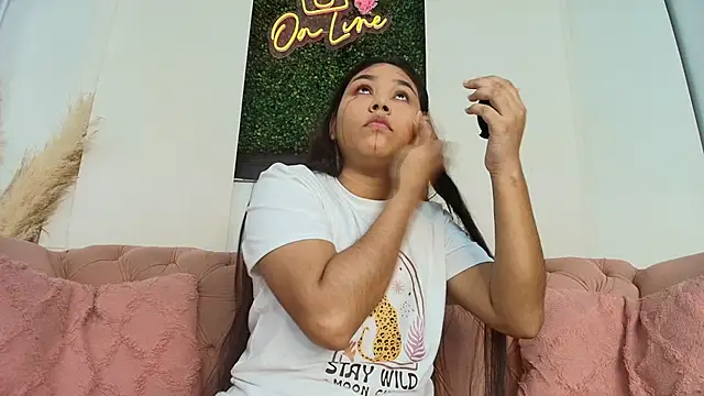 shanon marel online show from 10/10/25, 12:15