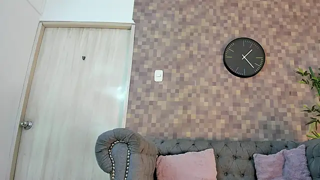 shanon marel online show from 10/20/25, 12:05