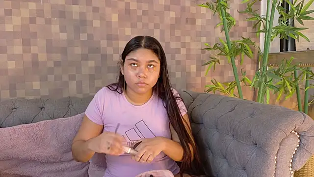 shanon marel online show from 10/21/25, 12:17