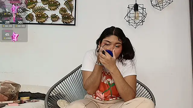 shanon marel online show from 11/11/25, 12:16