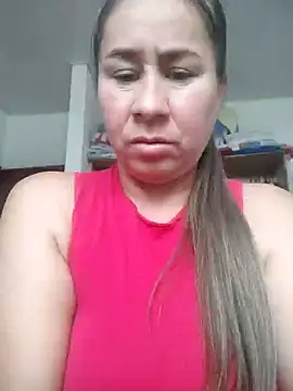 Snapshot of Nala1986 chatting on 09/18/25, 01:46 Nala1986 online show from 09/18/25, 01:46