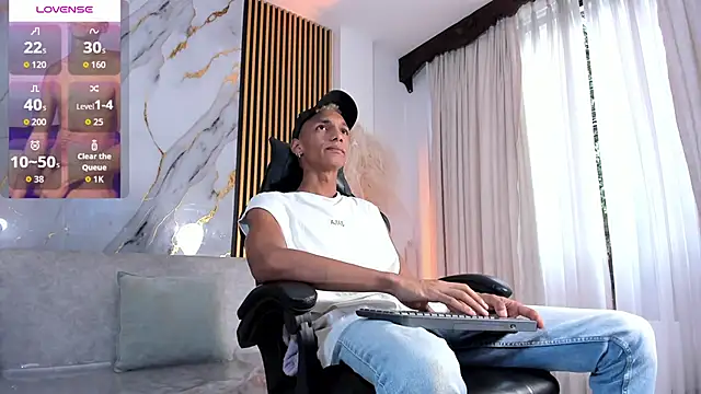 JulienSaint online show from 10/17/25, 12:41