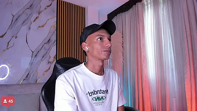 JulienSaint online show from 11/07/25, 12:16