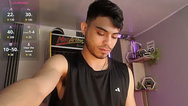 Snapshot of Bastian_MCcormick chatting on 10/11/25, 12:26 Bastian MCcormick online show from 10/11/25, 12:26