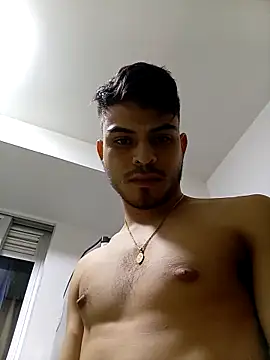 Snapshot of Bastian_MCcormick chatting on 10/23/25, 04:34 Bastian MCcormick online show from 10/23/25, 04:34