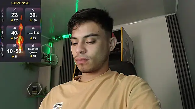 Snapshot of Bastian_MCcormick chatting on 11/14/25, 12:26 Bastian MCcormick online show from 11/14/25, 12:26