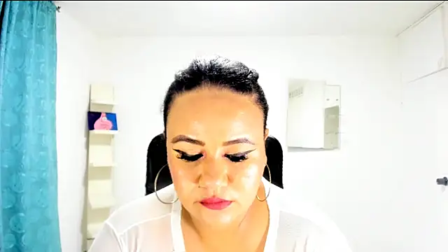 Snapshot of brent_rossy chatting on 09/25/25, 12:58 brent rossy online show from 09/25/25, 12:58