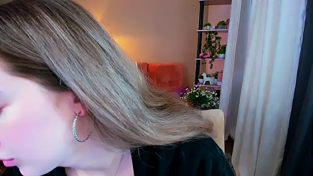 SensitiveSooul online show from 09/14/25, 11:42