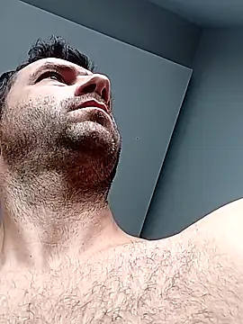 Snapshot of vasgabri chatting on 09/23/25, 04:59 vasgabri online show from 09/23/25, 04:59