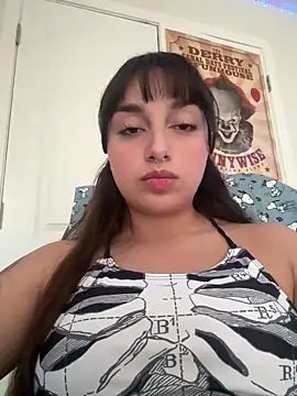 Snapshot of CharmingMaddie chatting on 10/06/25, 05:54 CharmingMaddie online show from 10/06/25, 05:54