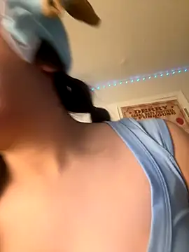 Snapshot of CharmingMaddie chatting on 10/23/25, 02:55 CharmingMaddie online show from 10/23/25, 02:55