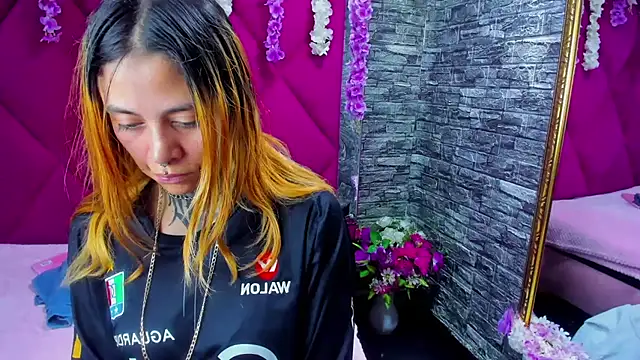 Sofii Anal  online show from 11/15/25, 02:31