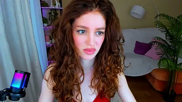 ChristinaConteeree online show from 10/07/25, 01:19