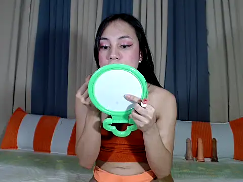 Snapshot of Jadehotcum chatting on 10/20/25, 09:21 Jadehotcum online show from 10/20/25, 09:21