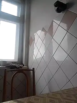 Snapshot of Xseniy chatting on 10/02/25, 06:42 Xseniy online show from 10/02/25, 06:42