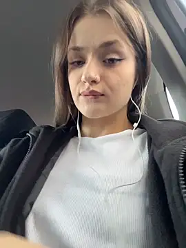 KittyQueeny online show from 10/13/25, 02:17