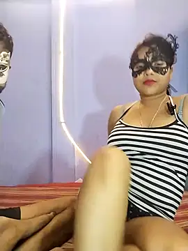 Snapshot of sxdbhaiyabhbi chatting on 11/10/25, 04:39 sxdbhaiyabhbi online show from 11/10/25, 04:39