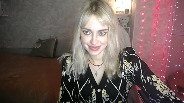 NickyAdamidi online show from 10/06/25, 04:26