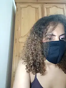 ghadiraa online show from 10/17/25, 02:37