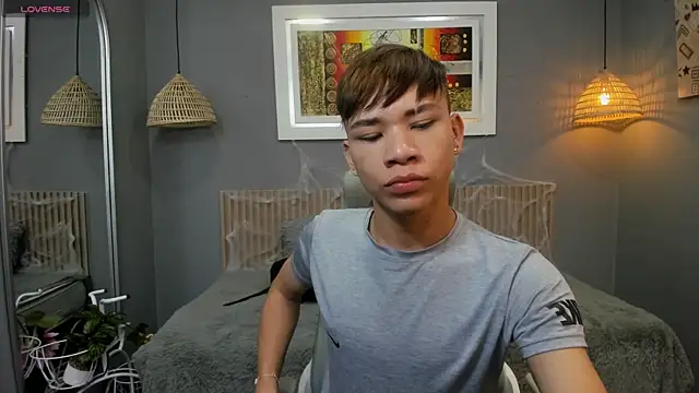 nathanclay online show from 10/11/25, 03:39