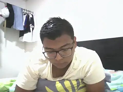 Snapshot of Adrian_Saint chatting on 09/14/25, 02:49 Adrian Saint online show from 09/14/25, 02:49
