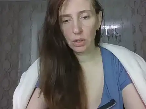 CandiCole online show from 10/24/25, 05:26